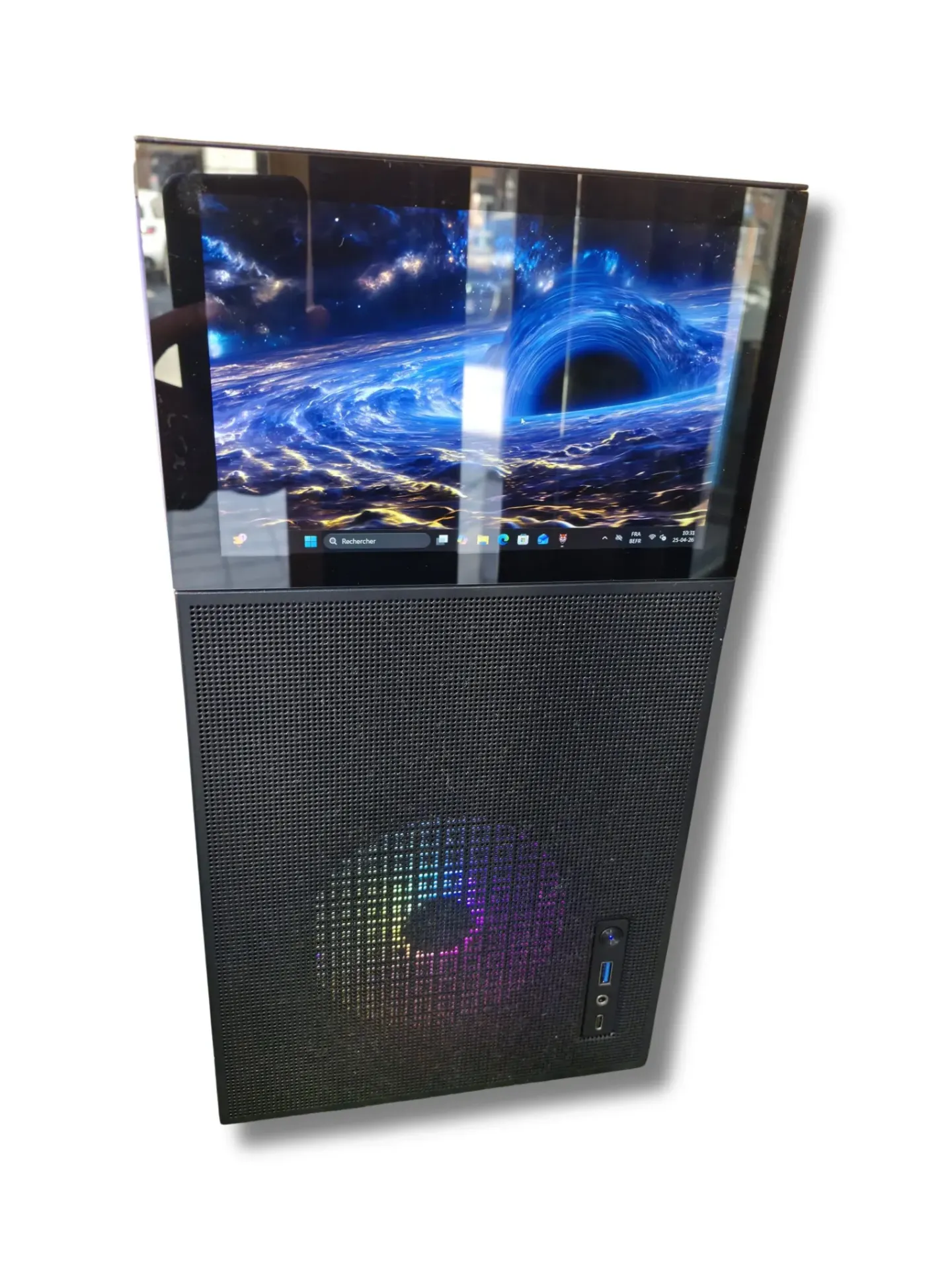 Atlas - AMD Ryzen 7 9800X3D / 32GB DDR5 6000MHz / 1TB SSD NVMe / RX 9070 16G / Jonsbo D41 Mesh Screen